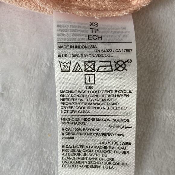 Old Navy Career Professional Work Pink Blush Blouse Size XS - Picture 6 of 6